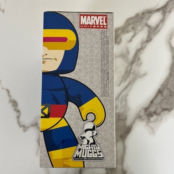 Mighty Muggs Marvel Hulk & Thanos NEW Vinyl Figures - Picture 13 of 14